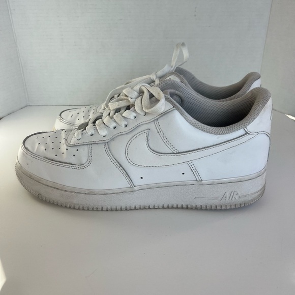 Nike White Air Force One Sneakers Men's Size 11 - Picture 2 of 13